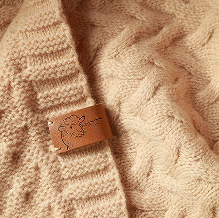 Babyono 1648/02 Hipoalergiczny kocyk niemowlęcy merino ciemny beż 75x100