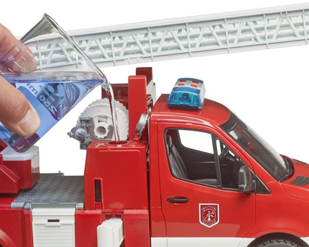 Bruder 02673 Sprinter wóz strażacki dźwięk woda