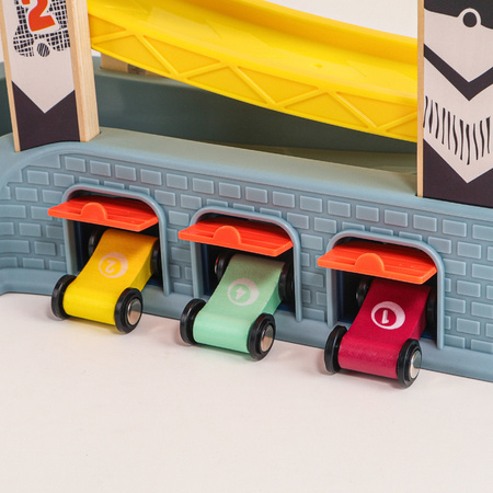 Topbright 121092 Tor samochodowy Zjeżdżalnia z superszybkimi autami -18 mies.+