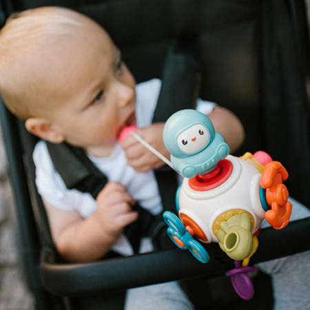 Babyono 1583 Zabawka sensoryczna ASTRONAUT – rozwój sensoryczny,